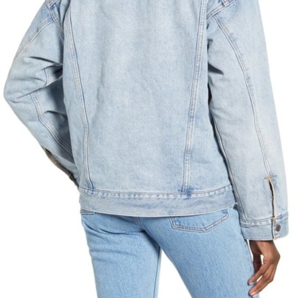 Levi's Oversize Faux Fur & Trucker Denim Jacket - Picture 2 of 6